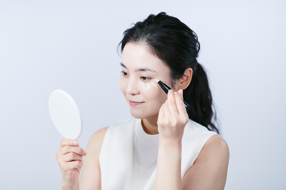 第3章 今すぐ隠したい!クマを消すメイク術