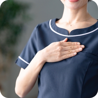 アートメイク専任スタッフが所属