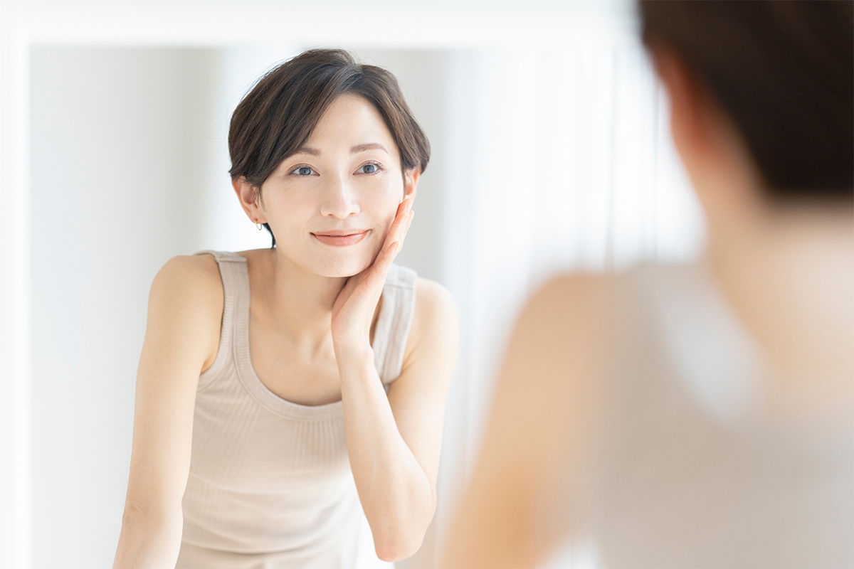 目の下のふくらみが急にできる原因と対処法とは？医師が改善方法を解説！